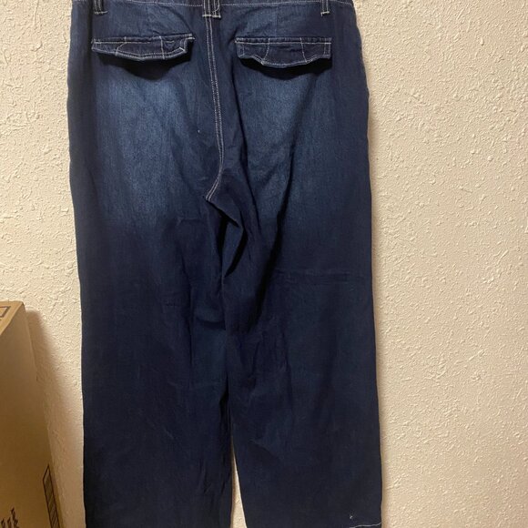 Forever 21 low rise, wide leg, size 30 Y2K - Picture 2 of 3
